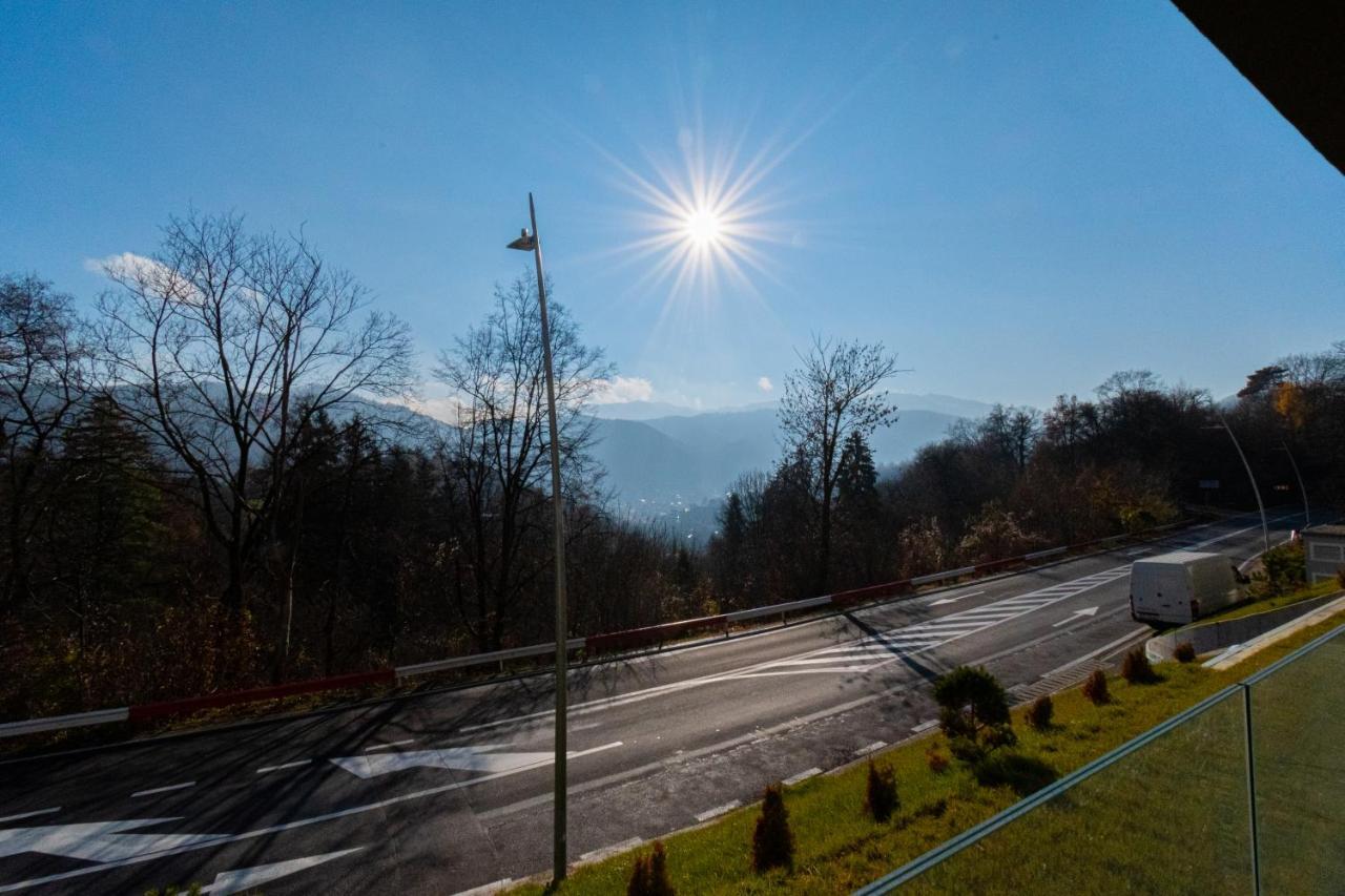 Mirador Bohemian Apt With Views Over Old Town And Tampa Mountain, Near Poiana Brasov Ngoại thất bức ảnh