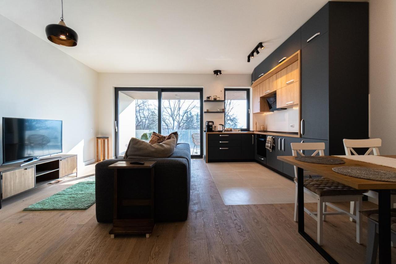 Mirador Bohemian Apt With Views Over Old Town And Tampa Mountain, Near Poiana Brasov Ngoại thất bức ảnh